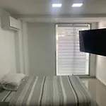Habitación Apt Santamaria 2