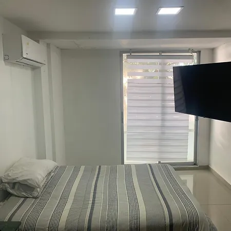 Habitacion Apt Santamaria 2 Homestay *